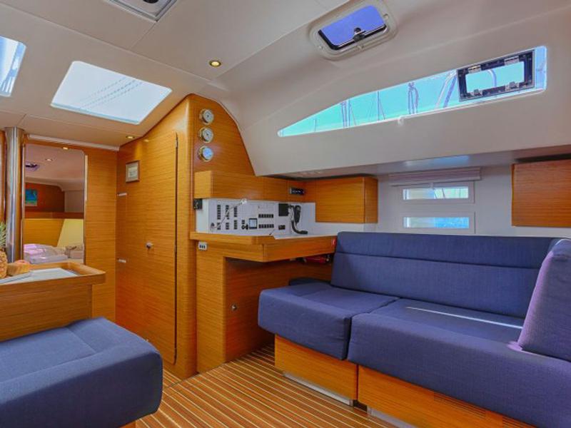 Book yachts online - sailboat - Elan 494 Impression - Lucija I - rent