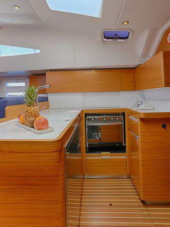 Book yachts online - sailboat - Elan 494 Impression - Lucija I - rent