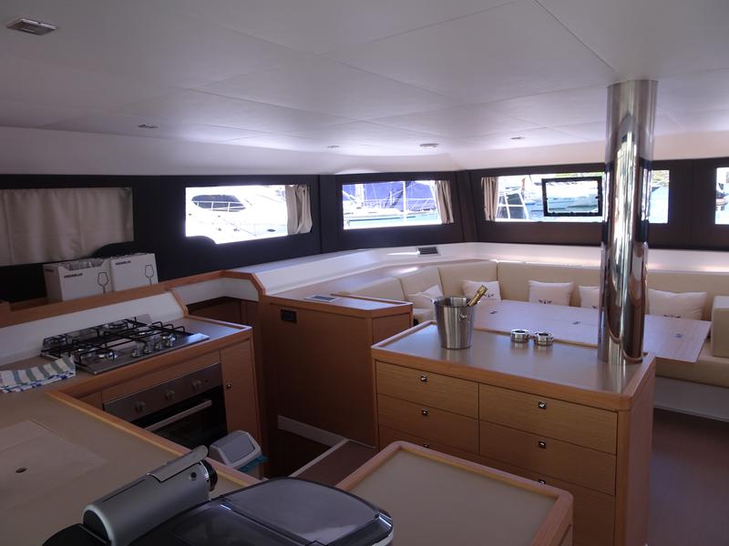 Book yachts online - catamaran - Dufour Catamaran 48 - Olga - rent