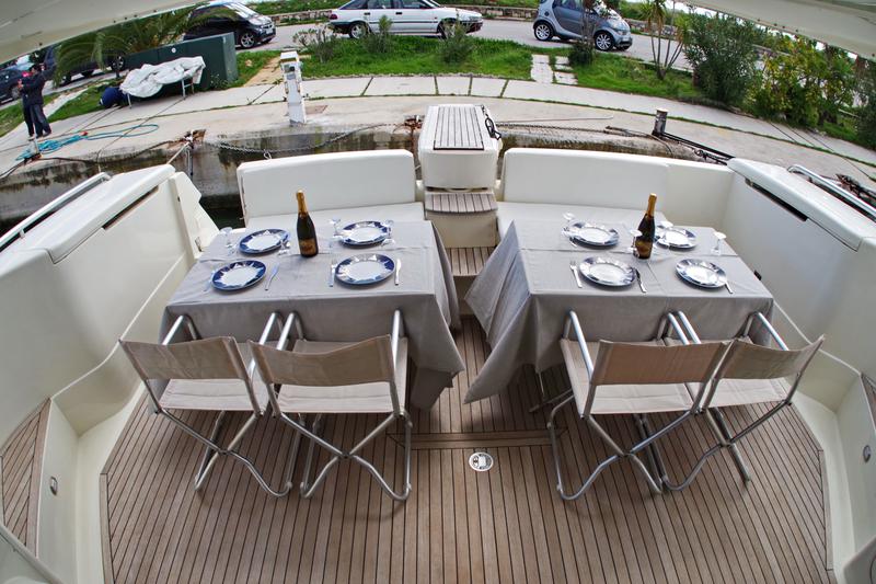 Book yachts online - motorboat - Ferretti 57 Fly Anniversary - Palmyra - rent