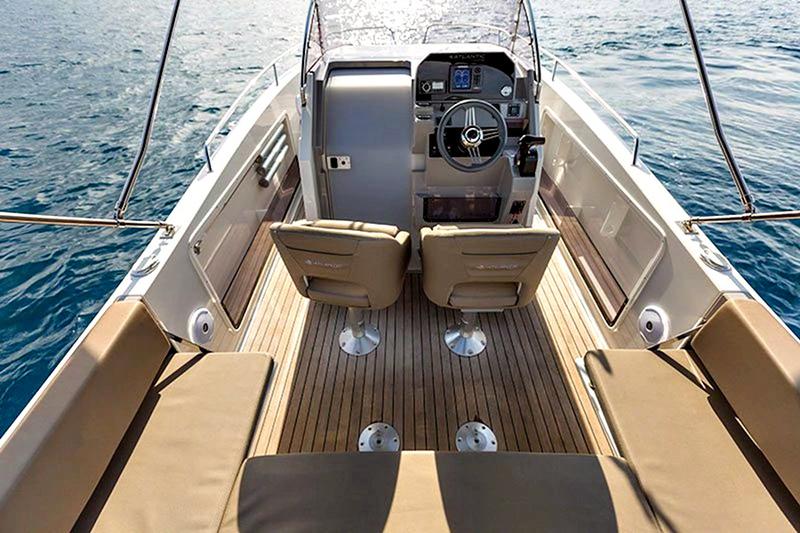 Book yachts online - motorboat - Atlantic 750 - Atlantic 750 II - rent