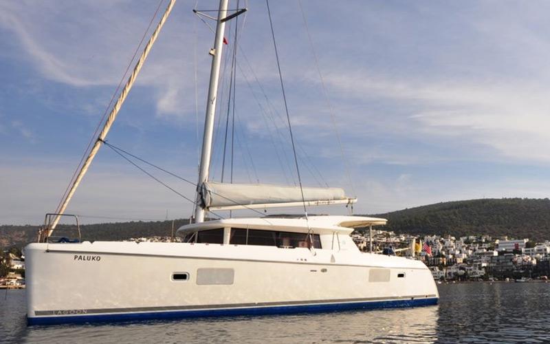 Book yachts online - catamaran - Lagoon 421 - Paluko - rent