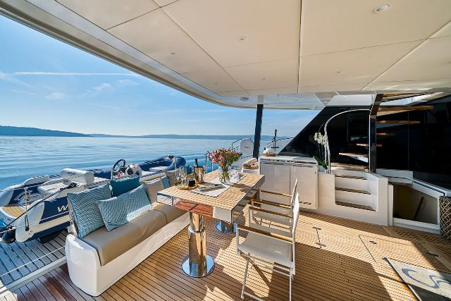 Book yachts online - catamaran - Sunreef 60 - SINATA - rent