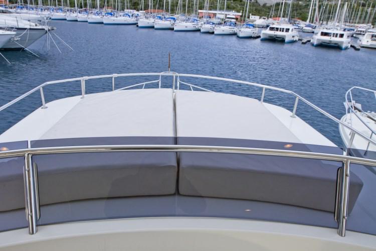 Book yachts online - motorboat - Adagio Europa 51.5 - Anna Sophie  - rent