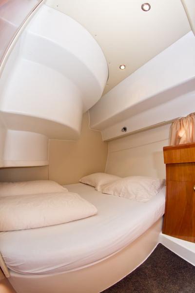 Book yachts online - motorboat - Starfisher 34 - Stella - rent