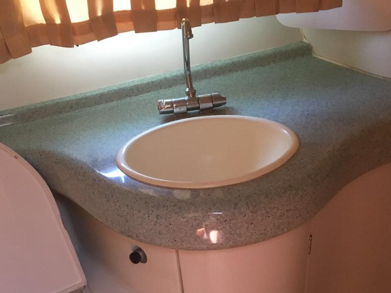 Book yachts online - motorboat - Starfisher 34 - Stella - rent