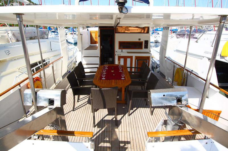 Book yachts online - motorboat - Staryacht 1670 - Milu  - rent