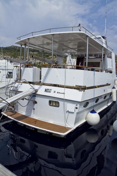 Book yachts online - motorboat - Staryacht 1670 - Milu  - rent