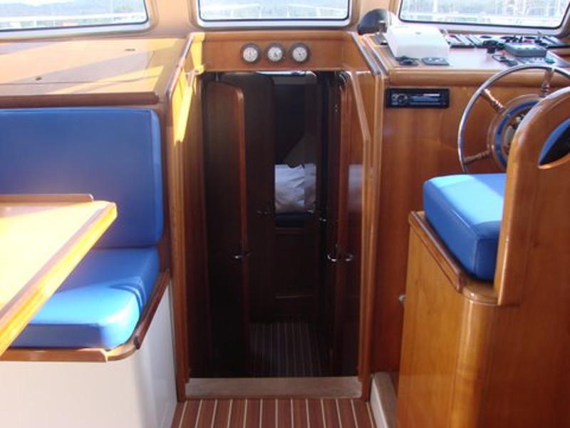 Book yachts online - motorboat - Adria 1002 - Karolina - rent