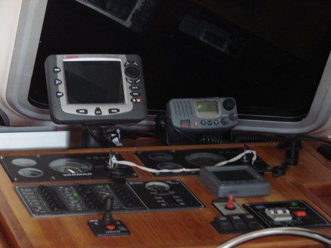 Book yachts online - motorboat - Adria 1002 - Paulina - rent