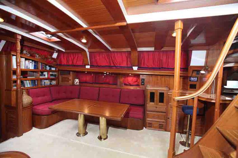 Book yachts online - sailboat - Scorpio 72 - Morgane - rent