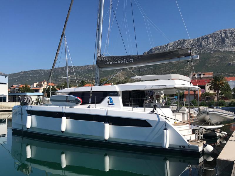 Book yachts online - catamaran - Leopard 50 - LADY AMANDA - rent