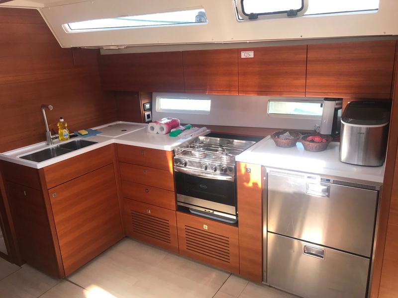 Book yachts online - sailboat - More 55 - MORE AMORE - rent