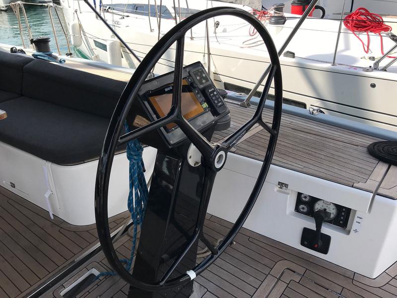 Book yachts online - sailboat - More 55 - ATHENE - rent