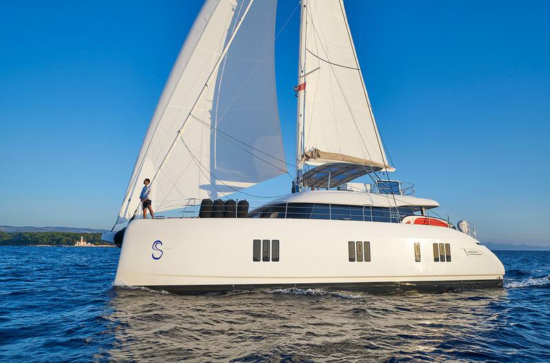 Book yachts online - catamaran - Sunreef 60 - SINATA - rent