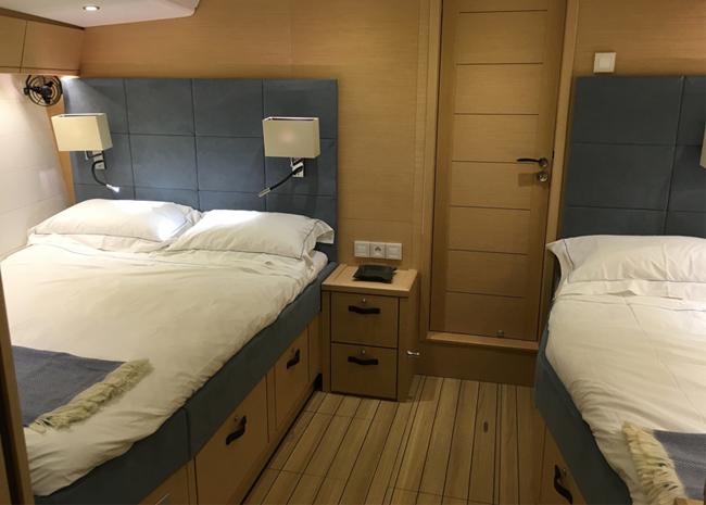 Book yachts online - sailboat - Jeanneau 64 - BALLADEER - rent