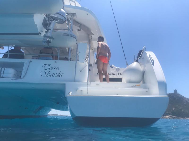 Book yachts online - catamaran - Lagoon 46 - Terra Sarda - air conditioned - - rent