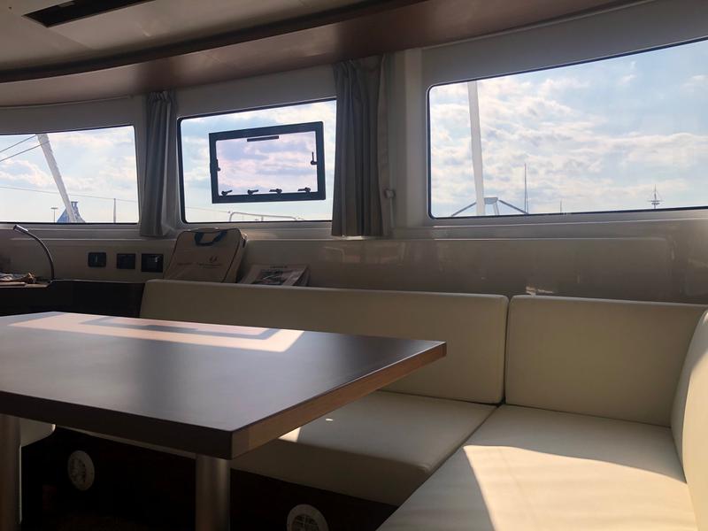 Book yachts online - catamaran - Lagoon 46 - Terra Sarda - air conditioned - - rent