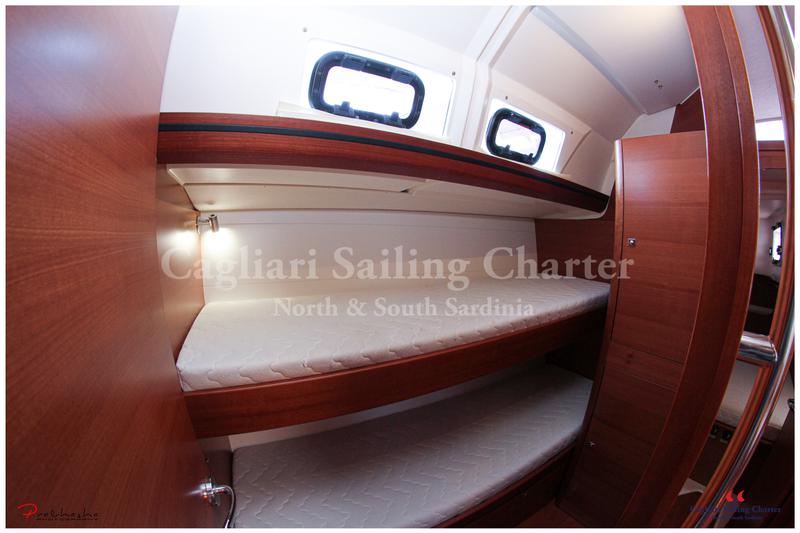 Book yachts online - sailboat - Dufour 512 Grand Large * - Head Quarter - rent
