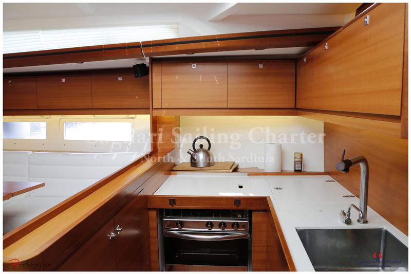 Book yachts online - sailboat - Dufour 512 Grand Large * - Head Quarter - rent