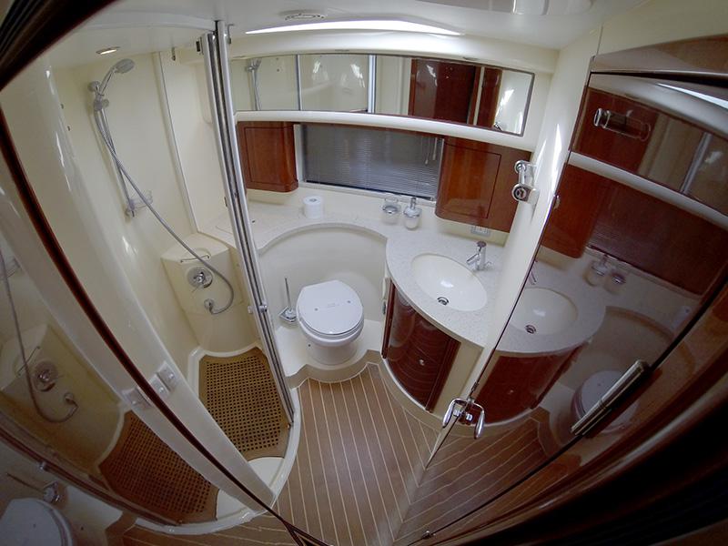 Book yachts online - motorboat - Fairline Phantom 50 - Luna IV (Jet ski - option with extra charge) - rent