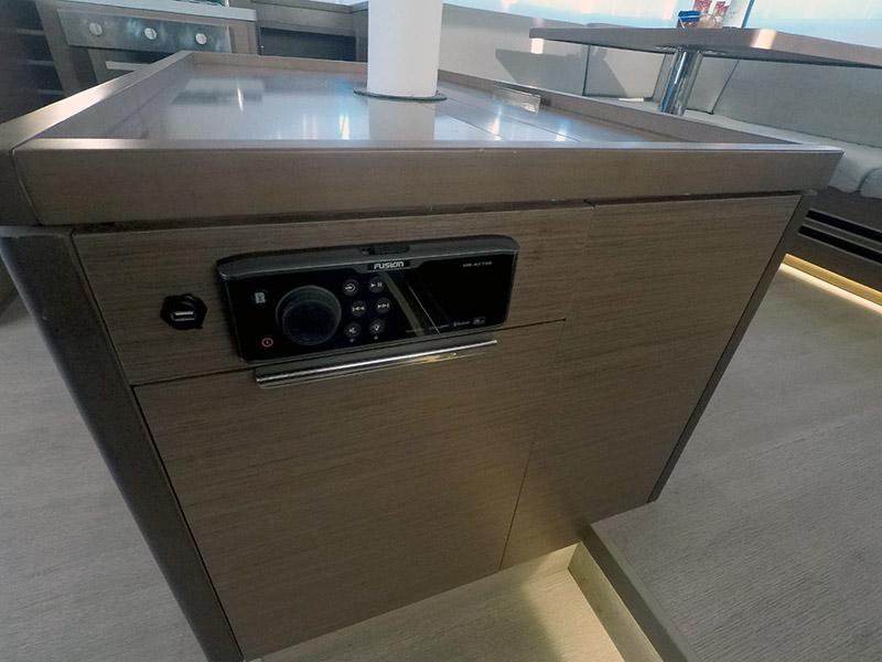 Book yachts online - catamaran - Lagoon 50 - Zuzo 1 (skipper obligatory) - rent