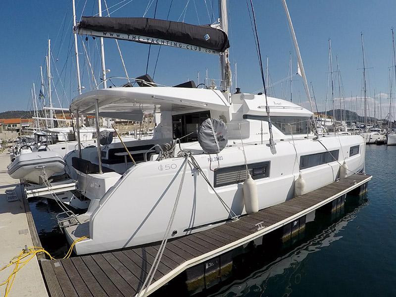 Book yachts online - catamaran - Lagoon 50 - Zuzo 1 (skipper obligatory) - rent