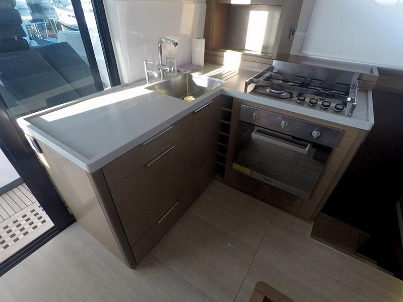 Book yachts online - catamaran - Lagoon 50 - Zuzo 1 (skipper obligatory) - rent