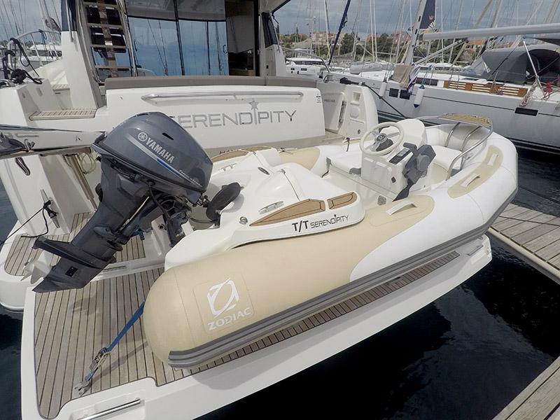 Book yachts online - motorboat - Prestige 500 Fly - Serendipity I - (skipper obligatory - Jet ski - option with extra charge) - rent