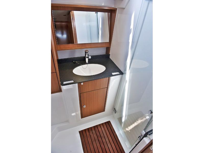 Book yachts online - sailboat - BAVARIA C 50 BT - SIRENA - rent