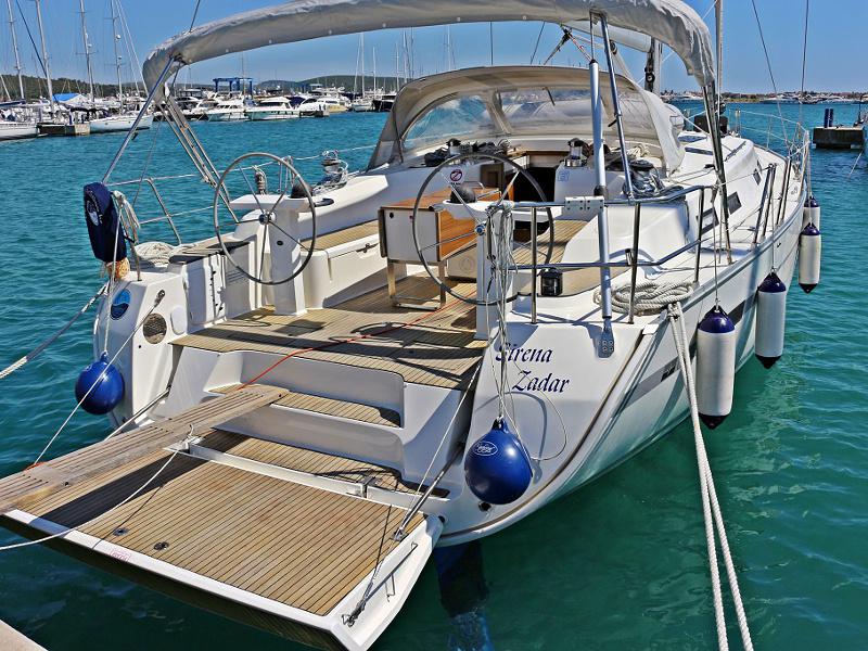 Book yachts online - sailboat - BAVARIA C 50 BT - SIRENA - rent