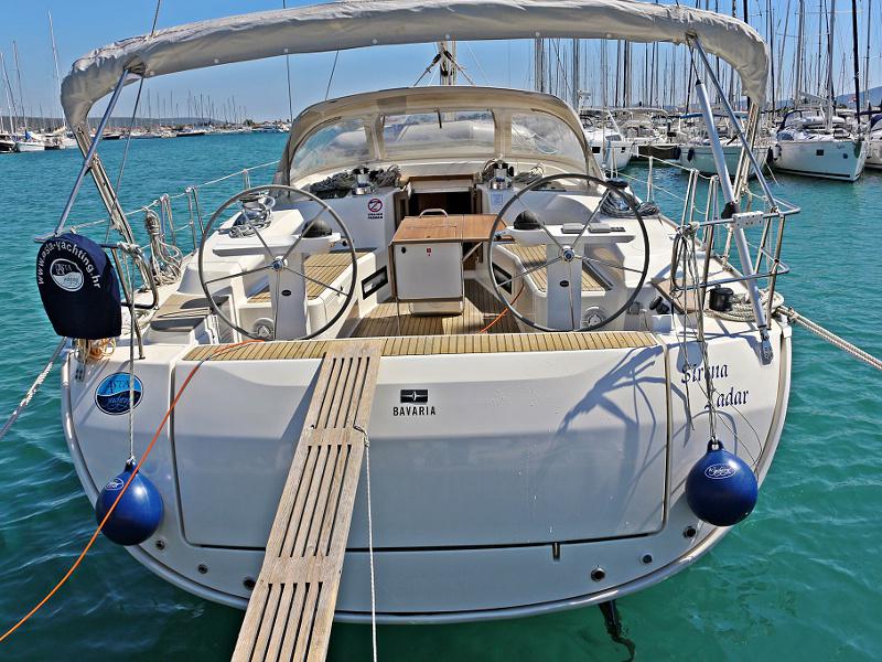 Book yachts online - sailboat - BAVARIA C 50 BT - SIRENA - rent