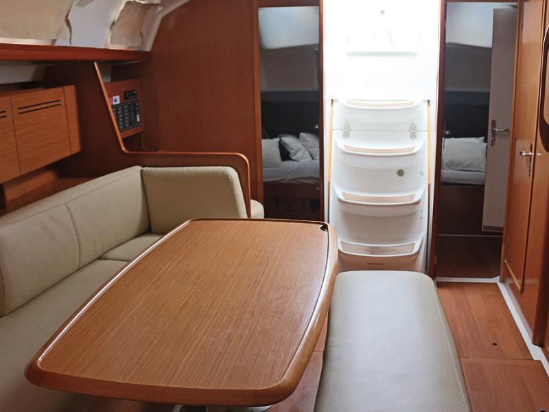 Book yachts online - sailboat - CYCLADES 43.4 BT - LEVANT - rent