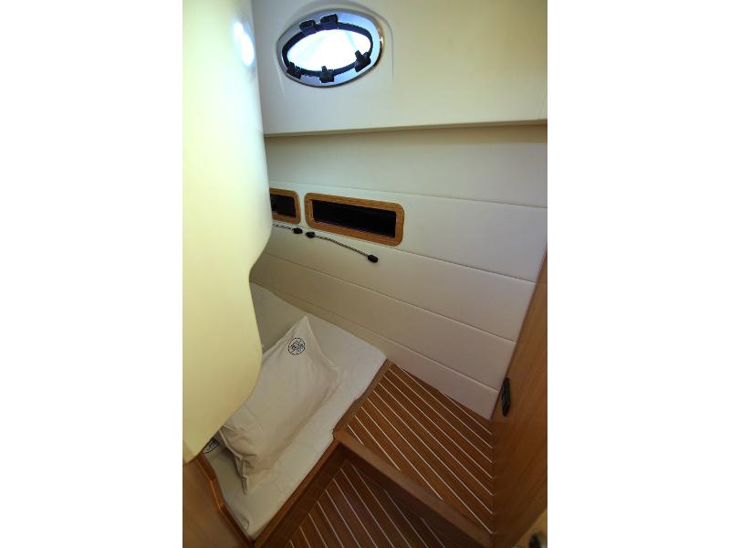 Book yachts online - motorboat - ADRIANA 36 BT (16) - MIRTA - rent