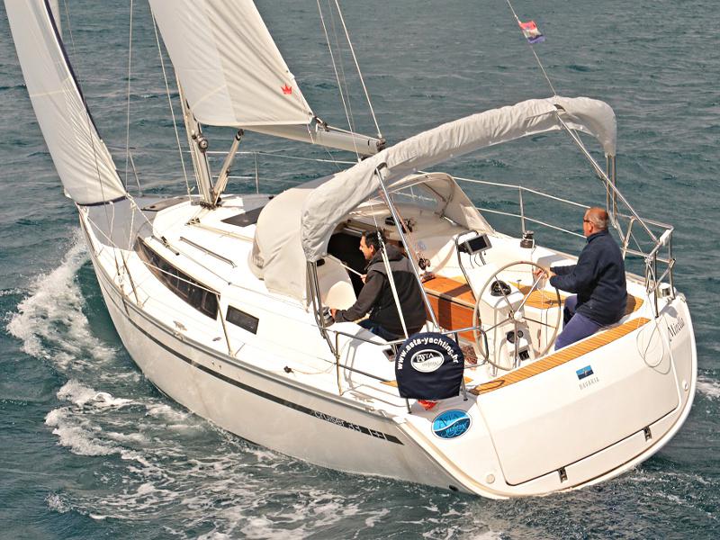 Book yachts online - sailboat - BAVARIA C 33 - MIRELLA - rent
