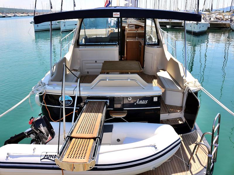 Book yachts online - motorboat - ADRIANA 44 BT (18) - ANAIS - rent