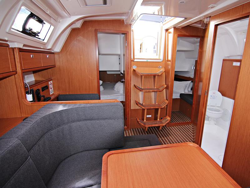 Book yachts online - sailboat - BAVARIA C 41 BT - FEDERICA - rent