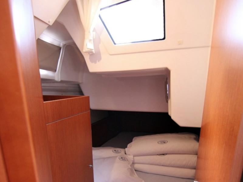 Book yachts online - sailboat - OCEANIS 38 BT - FEDE - rent