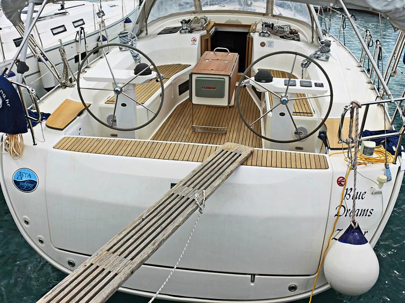 Book yachts online - sailboat - BAVARIA C 45 BT - BLUE DREAMS - rent