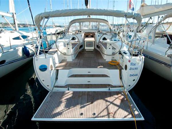 Book yachts online - sailboat - BAVARIA C 45 BT - BLUE DREAMS - rent