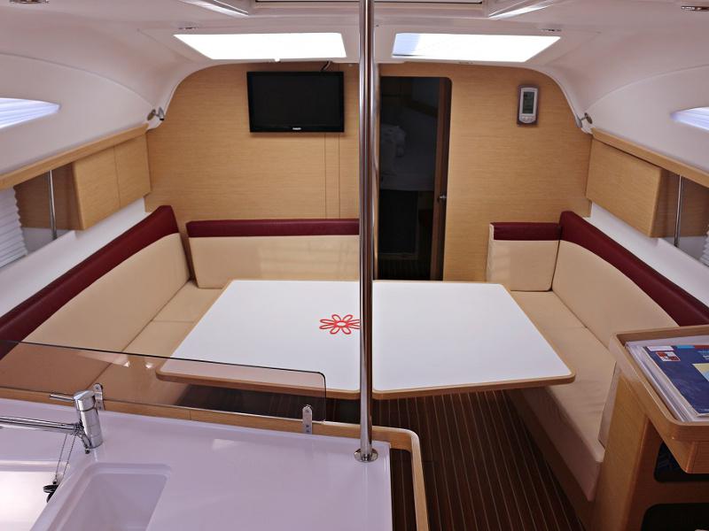 Book yachts online - sailboat - ELAN 444 Impression BT - SAGITTA - rent