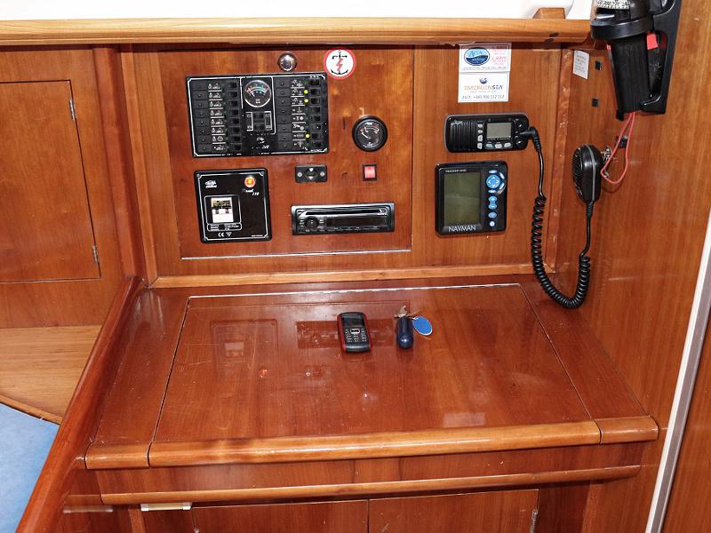 Book yachts online - sailboat - VEKTOR 36 - SILBA - rent