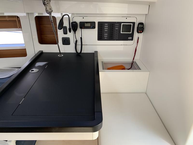 Book yachts online - sailboat - RM 1180 - OXO - rent