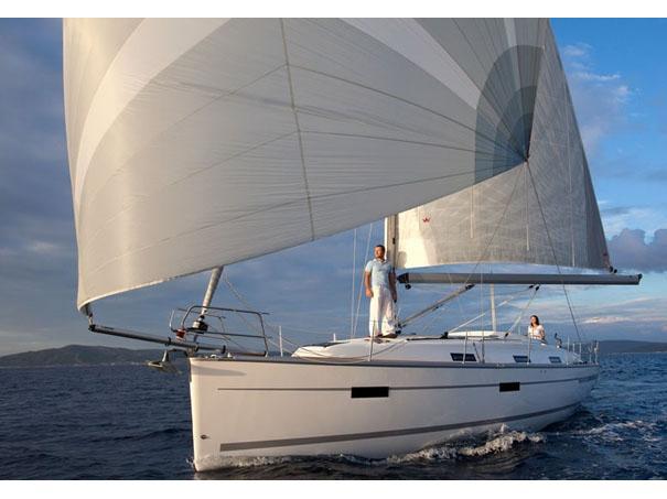 Book yachts online - sailboat - Bavaria 36 Cruiser - Arkadia - rent