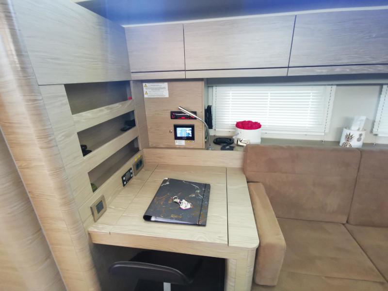 Book yachts online - sailboat - Hanse 548 - MILA FELICE - rent