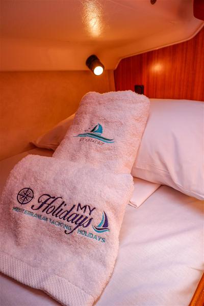 Book yachts online - sailboat - Gib Sea 43 - Ariadne - rent