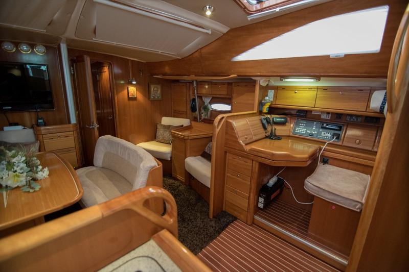 Book yachts online - sailboat - Bavaria 50 Vision - Saint Anna - rent