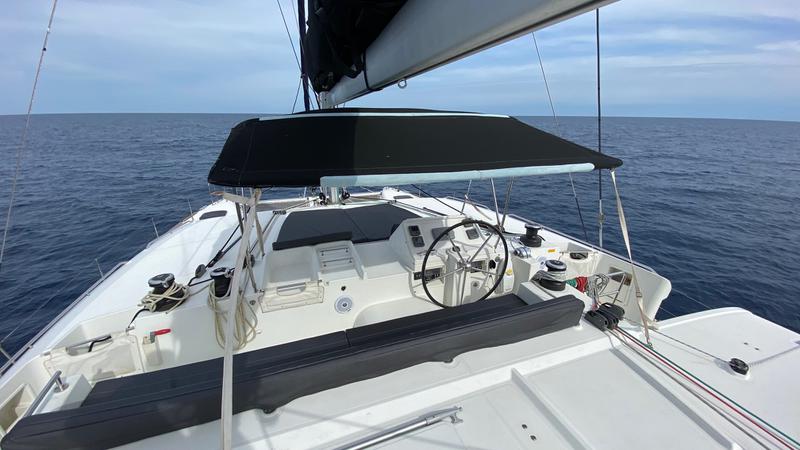 Book yachts online - catamaran - Lagoon 450  Flybridge - Fornes - rent