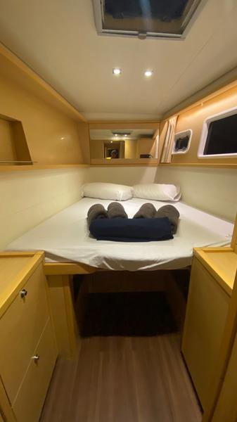 Book yachts online - catamaran - Lagoon 450  Flybridge - Fornes - rent