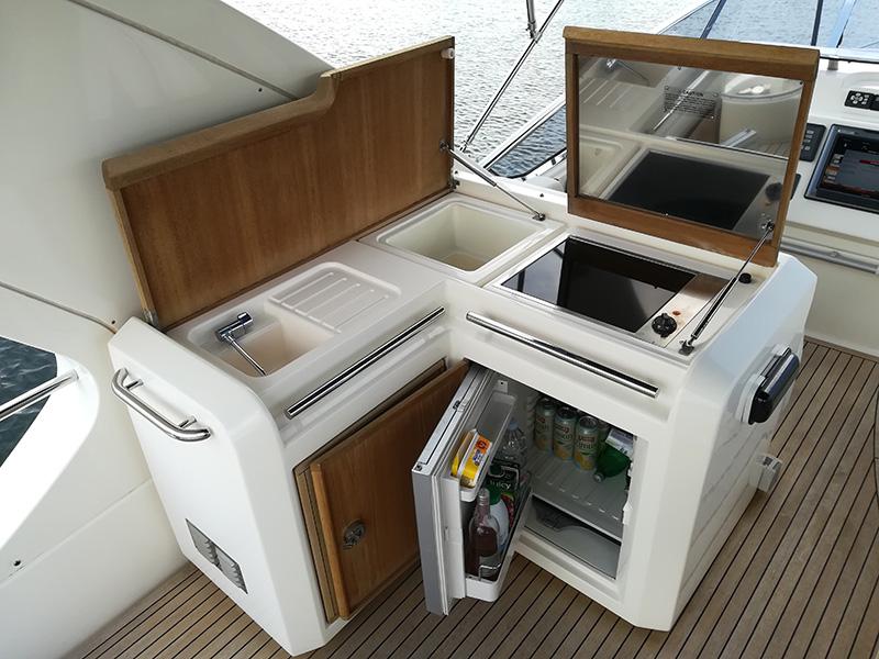 Book yachts online - motorboat - Azimut 58 - Sabijac II (hostess extra) - rent
